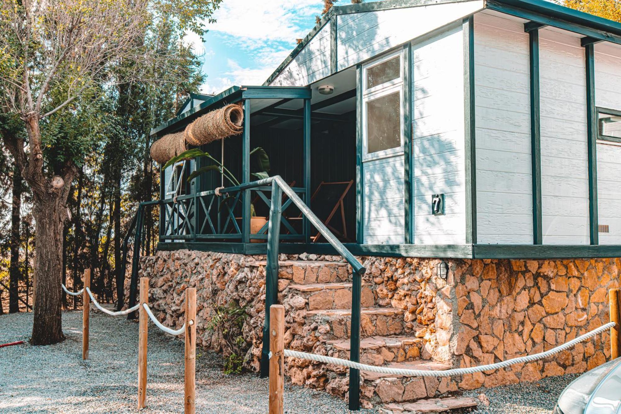 Otura Camping & Bungalows Suspiro Del Moro المظهر الخارجي الصورة